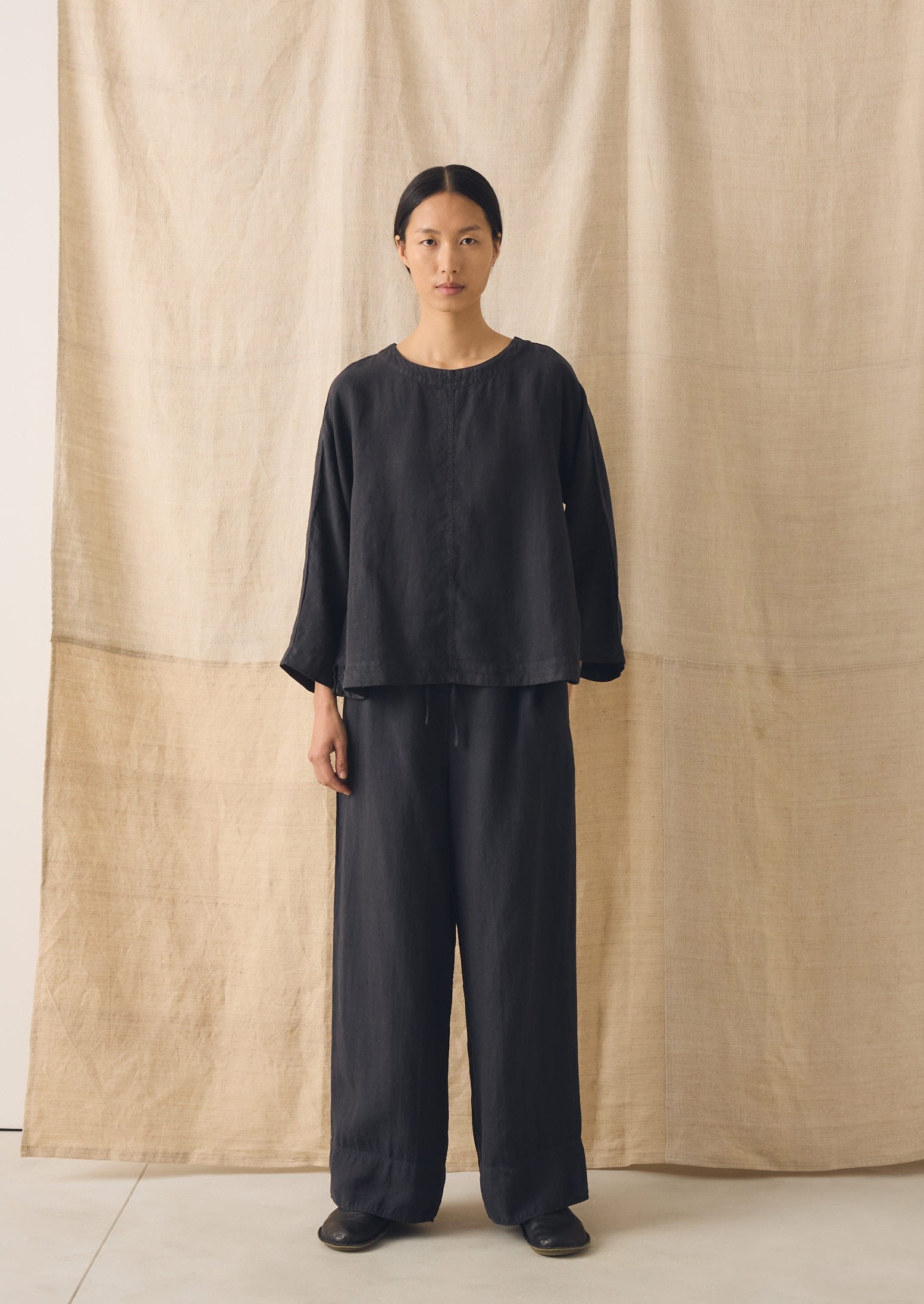 Garment Dyed Linen Top | Black Pepper - Image 3