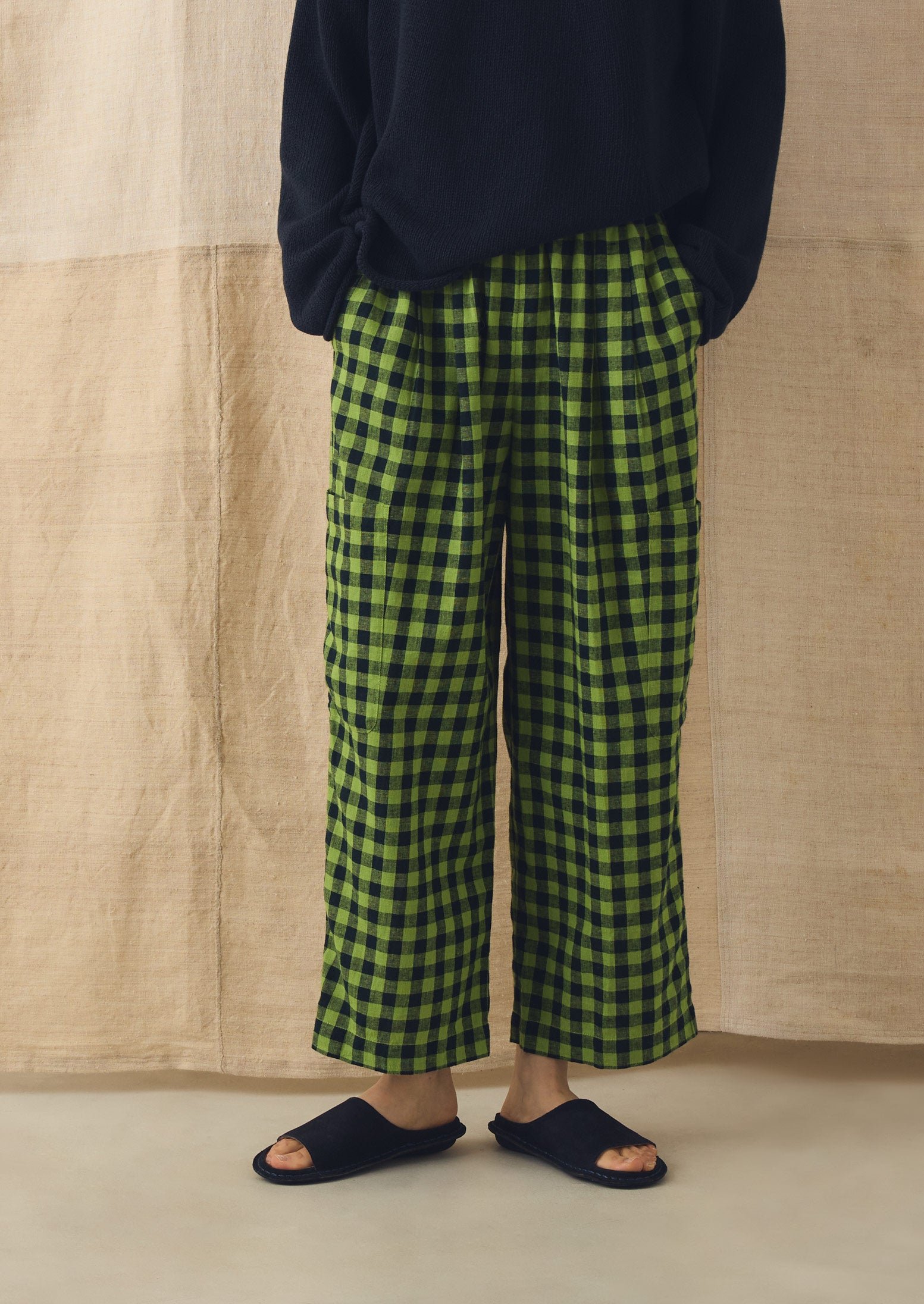 Gingham Linen Cotton Patch Pocket Trousers | Beetle Green - Image 2