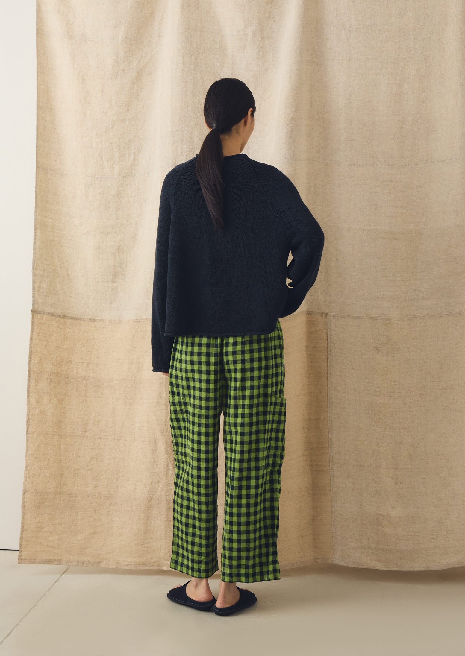 Gingham Linen Cotton Patch Pocket Trousers | Beetle Green - Image 3