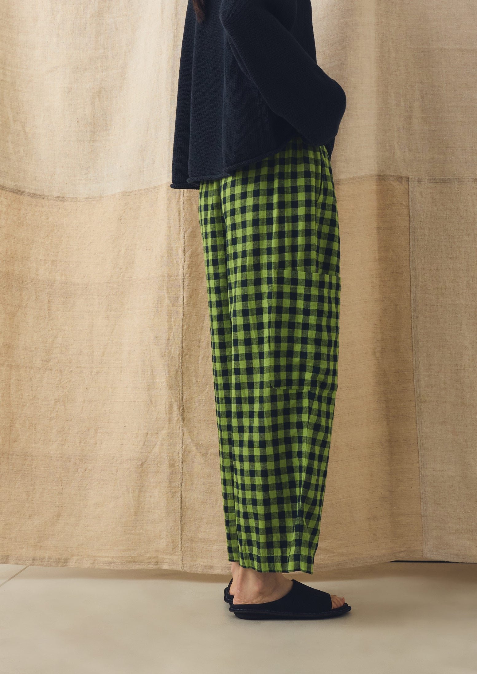 Gingham Linen Cotton Patch Pocket Trousers | Beetle Green - Image 5