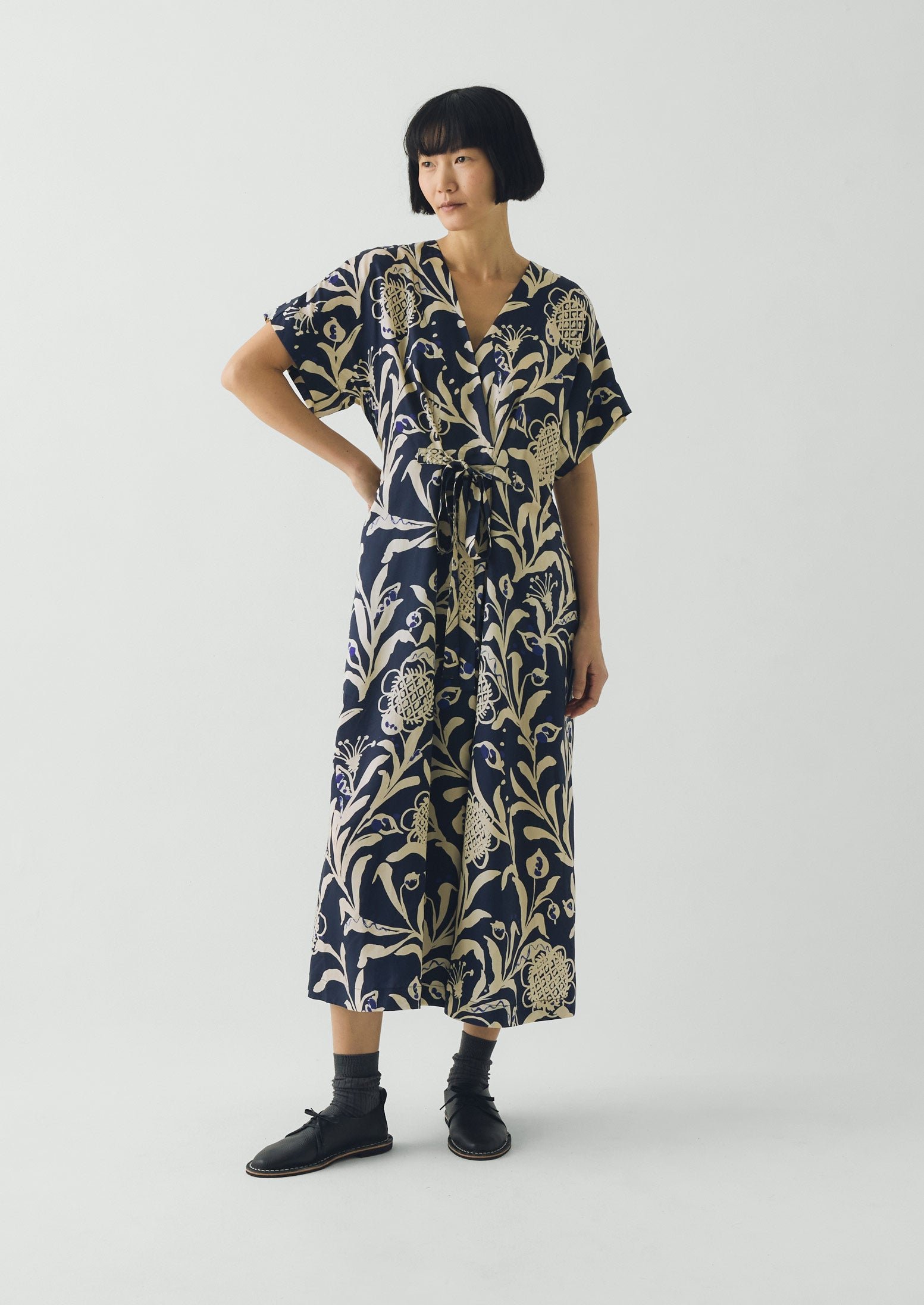 Crockery Print Dress | Smalt - Image 2