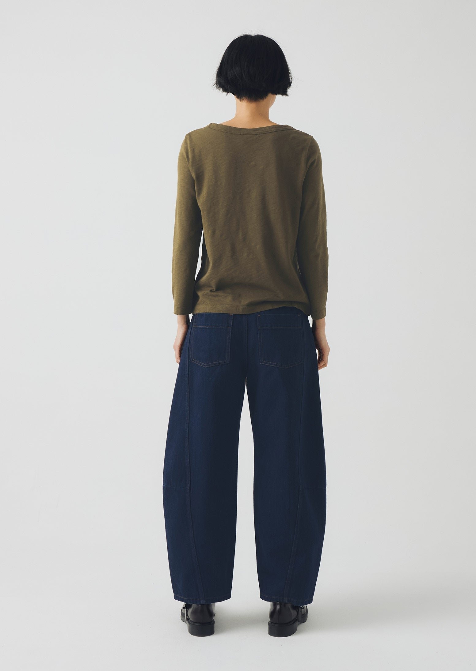 Lia Cotton Boat Neck Tee | Olive - Image 3