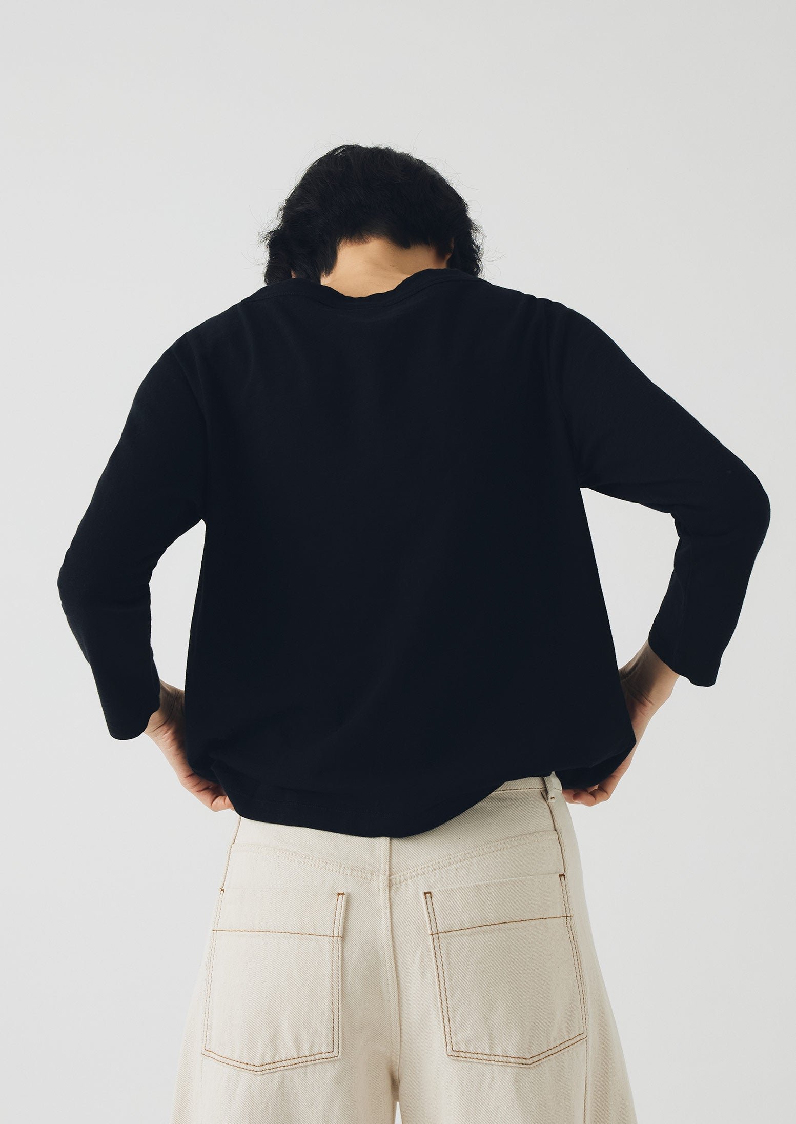 Lia Cotton Boat Neck Tee | Carbon Black - Image 2